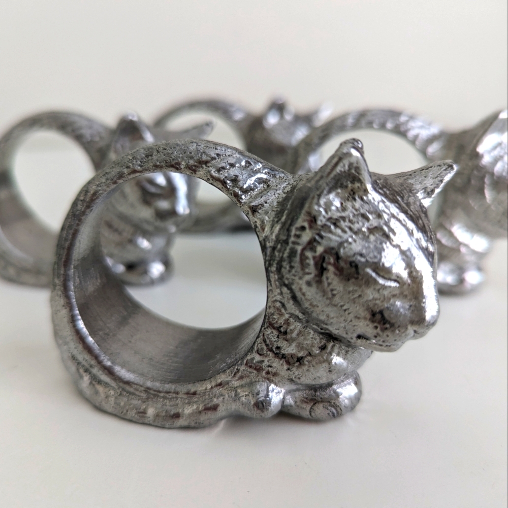 ARTHUR COURT Set of 10 Vtg Sleepy Kitten Cat Napkin Rings Kitty Cats Lover
